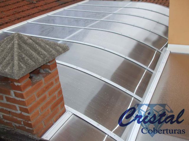 Churrasqueira 3 - Policarbonato Alveolar