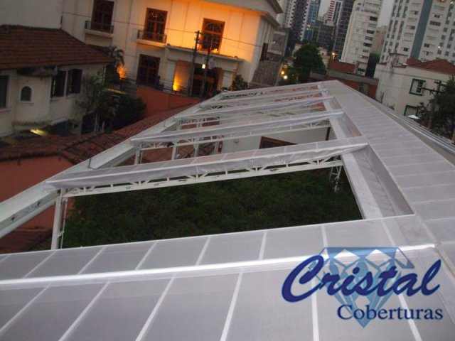 Cobertura em Lona Fosca - Retrátil 2