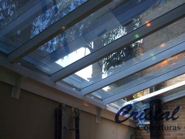 Cobertura em Vidro - Área Lateral 1
