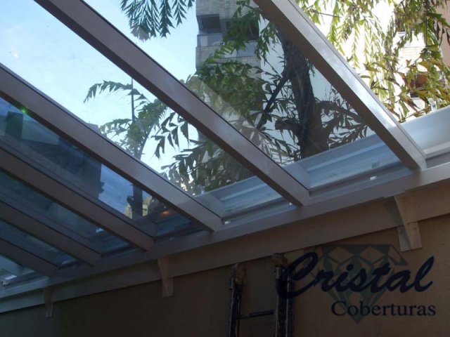 Cobertura em Vidro - Lateral 2